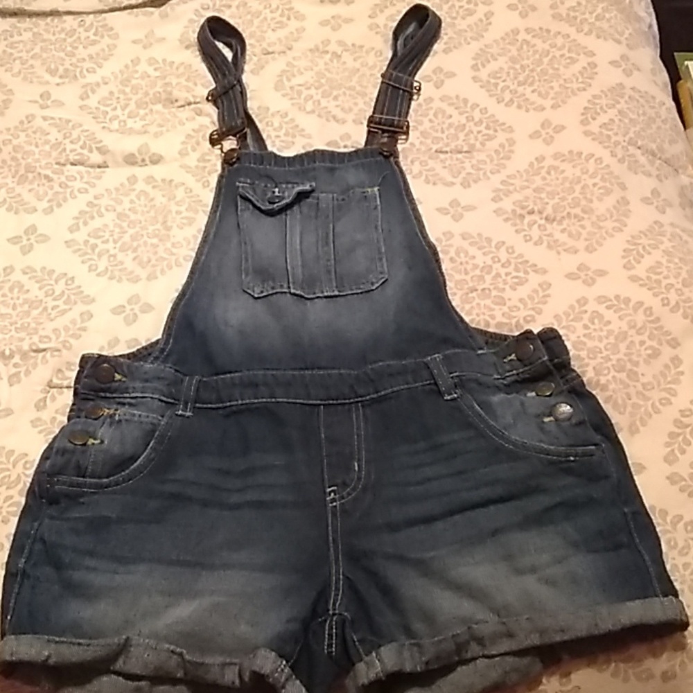 Lei Overall Shorts